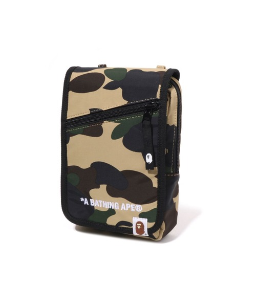 A BATHING APE（アベイシングエイプ） ショルダーバッグ 1ST CAMO