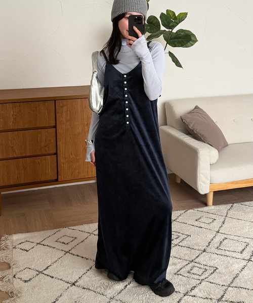 MUHET（ミュエータ） ワンピース velour henry neck camisole dress
