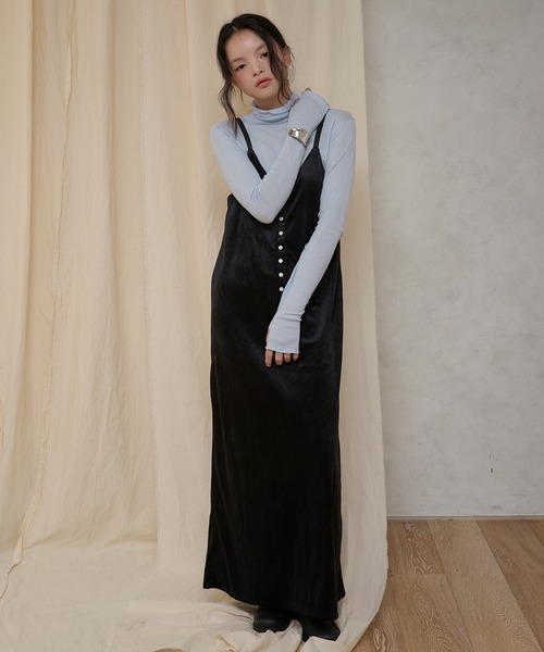 MUHET（ミュエータ） ワンピース velour henry neck camisole dress