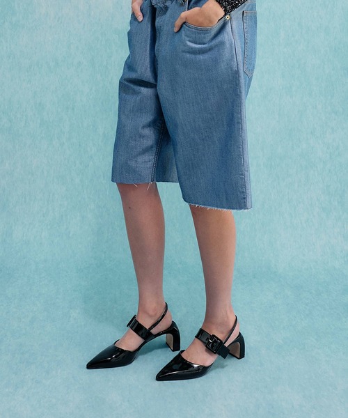 CHARLES ＆ KEITH（チャールズ&キース） パンプス ツートーン バックル