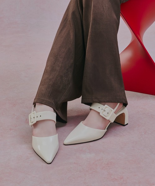CHARLES ＆ KEITH（チャールズ&キース） パンプス ツートーン バックル