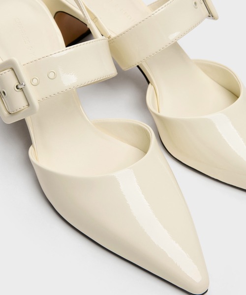 CHARLES ＆ KEITH（チャールズ&キース） パンプス ツートーン バックル