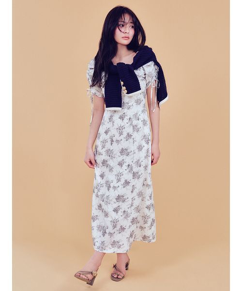 ワンピース 「WEB限定/ROSE Collection」ROSEプリントワンピースの画像