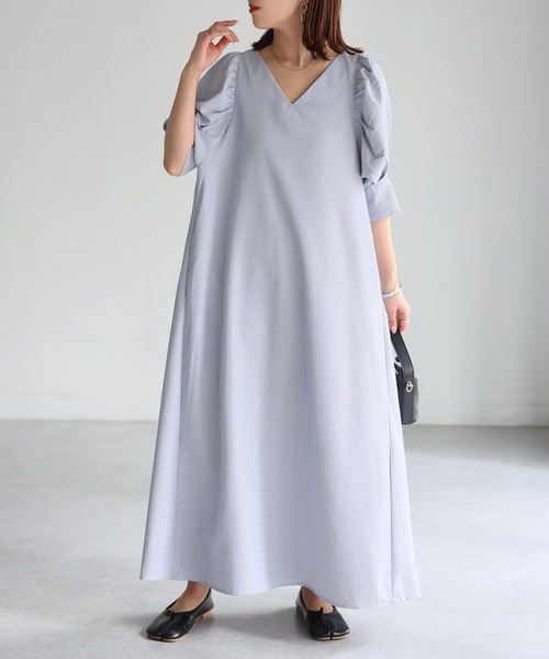 Riberry（リベリー） ワンピース Vネックパフスリーブワンピース「無地