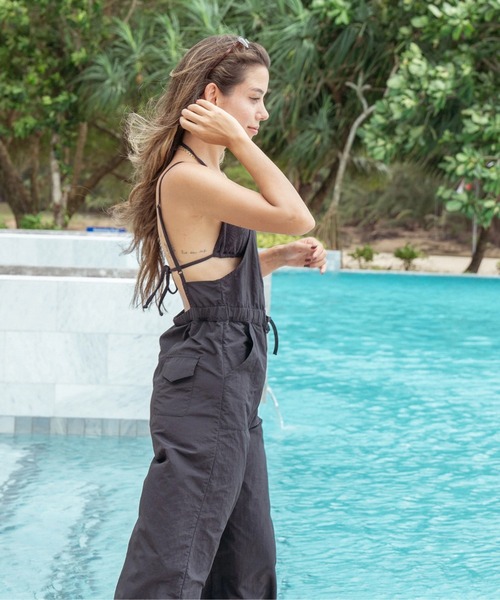 新品　ROXY　レディース　SLIDE OVERALL ロキシーオーバーオールM ROXY（ロキシー）の「SLIDE OVERALL/ロキシーオーバーオール