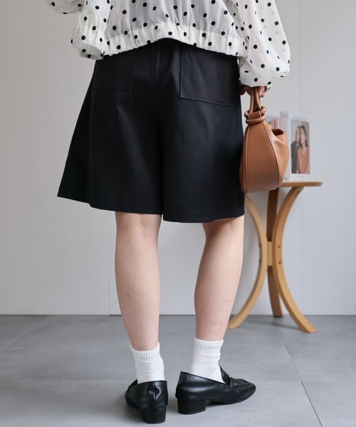 【boohoo】リネンディープポケットシャツ＆ショートパンツセット 1652379_22507061_k3.jpg