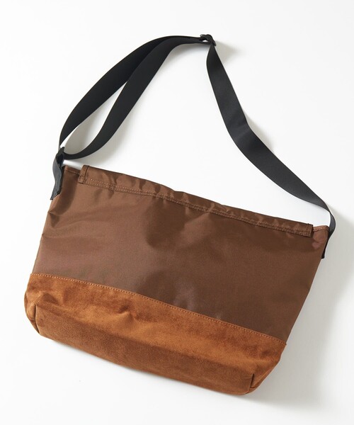 umbro（アンブロ） ショルダーバッグ SP CLASSIC MESSENGER BAG/別注