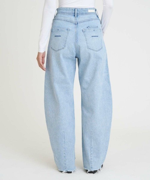 YANUK（ヤヌーク） ジーンズ デニム デニムパンツ カーブテーパード