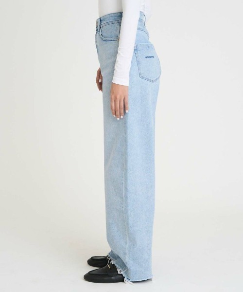 YANUK（ヤヌーク） ジーンズ デニム デニムパンツ カーブテーパード