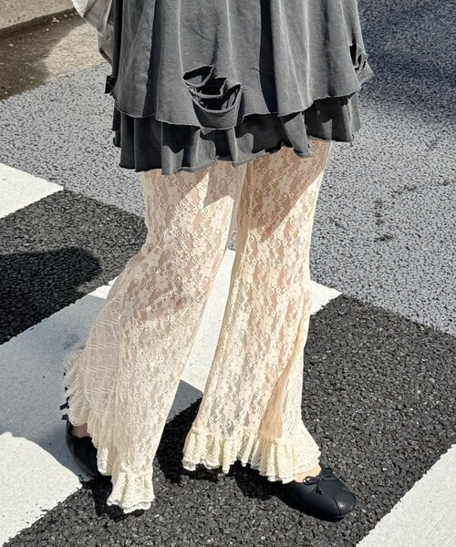 パンツ レースフレアレイヤードフリルパンツ レディースの画像