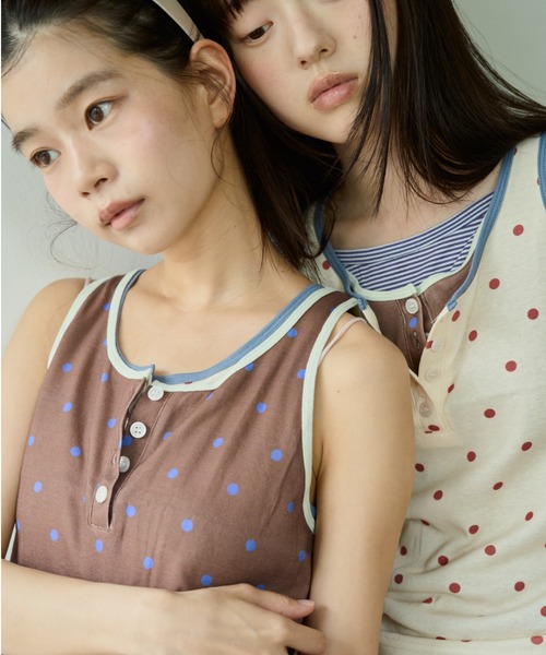D&G ビンテージ　ビジュストーン ノースリーブ タンクトップ ドルガバ common gull products. タンクトップ ノースリーブ しるしのついたひと