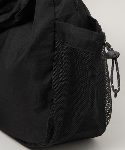 HERG 黒 ナイロン ハンドバッグ HYPHA MINI HANDBAG