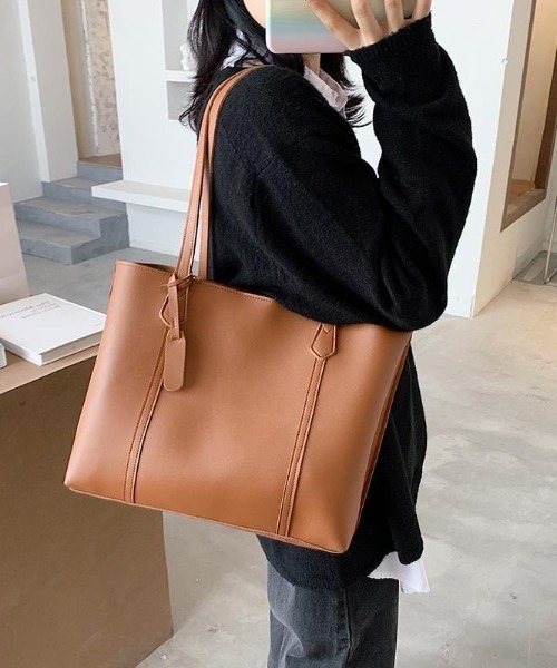 Per sist ence（パーシエンス） トートバッグ フェイクレザータグ付き