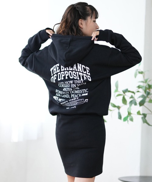 新品未使用　タグ付き　RVCA ワンピース　パーカー　M ブラック 新品未使用タグ付きRVCA ワンピースパーカーM ブラック