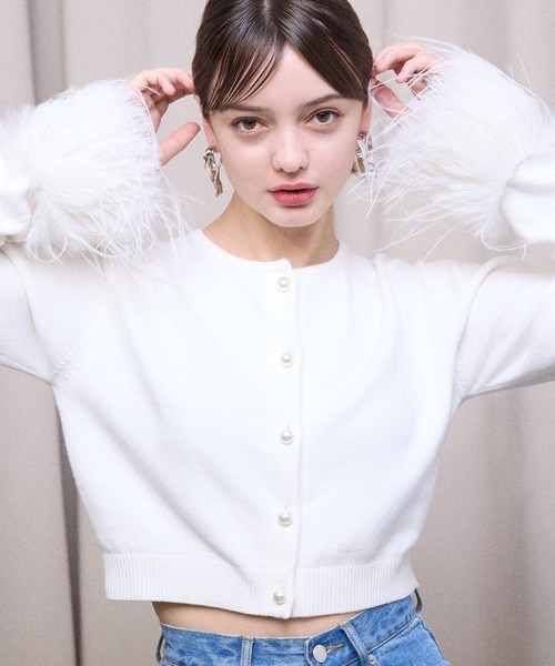 eimy istoire ニット セーター フェイクフェザーカフスカーデ