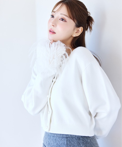 eimy istoire ニット セーター フェイクフェザーカフスカーデ