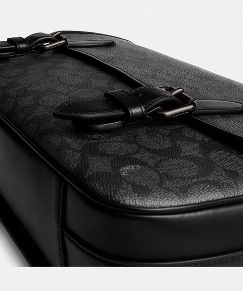 COACH　コーチ　ショルダーバッグ　メッセンジャー　シグネチャー　キャンバス COACH ショルダーバッグ ヒッチ メッセンジャー バッグ