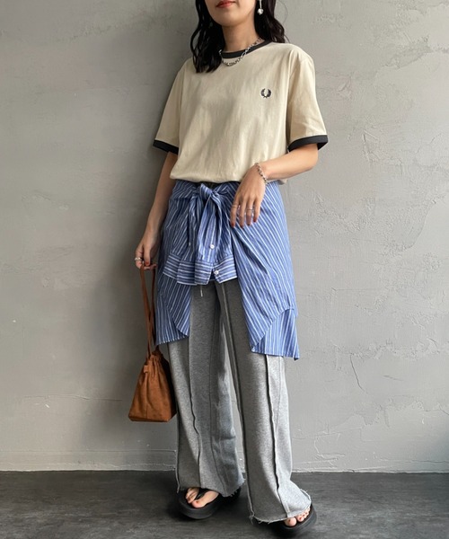 FRED PERRY（フレッドペリー） tシャツ 別注 ワンポイントロゴ刺繍