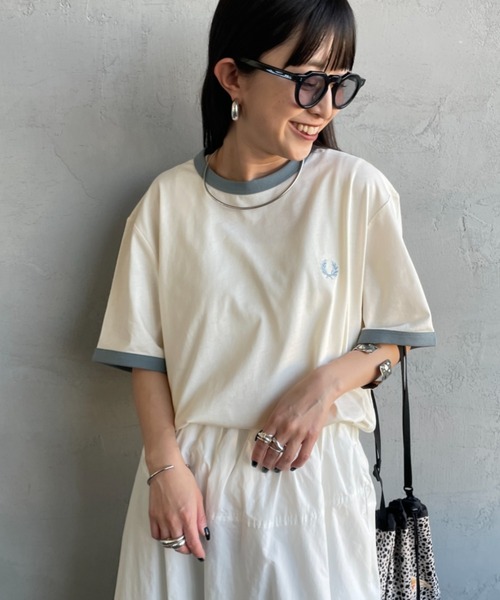 FRED PERRY（フレッドペリー） tシャツ 別注 ワンポイントロゴ刺繍