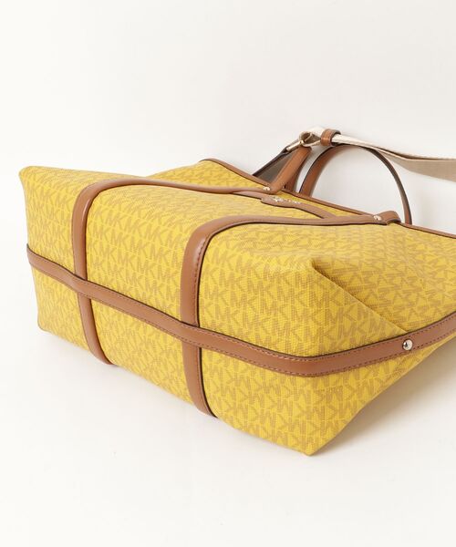 MICHAEL KORS（マイケルコース） 2WAYバッグ FREE イエロー レディース