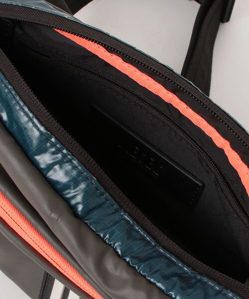 DIESEL ワンショルダー バッグ　ダークグレー　ブラック　ショルダー紐付き DIESEL（ディーゼル） ショルダーバッグ UNI グレー メンズ : ZOZOTOWN