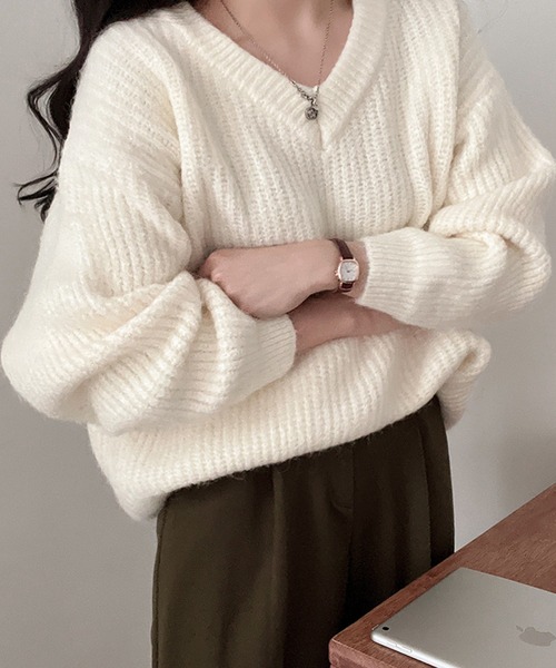 ローゲージニットVネックプルオーバー Spick & Span（スピックアンドスパン）の「ローゲージニットVネック