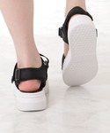 サンダル ベーシック ベルクロストラップ ボリ...の詳細画像2