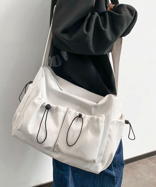 A.STANDARD 小物整理もらくらく！ 大人のミニショルダーバッグ