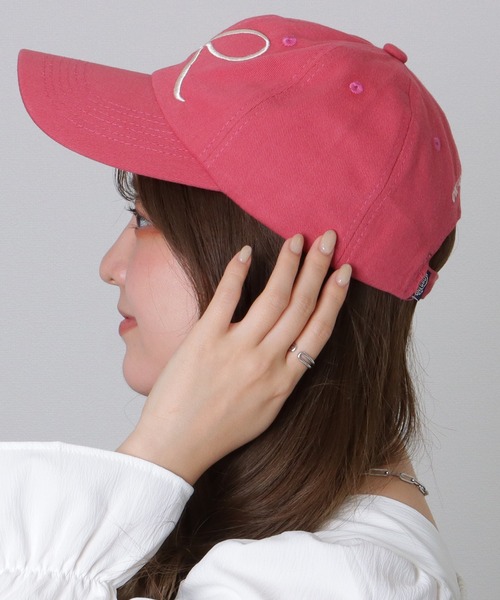 ピンク刺繍ロゴベースボールキャップ ピンク 刺繍ロゴ ベースボールキャップ - メルカリ