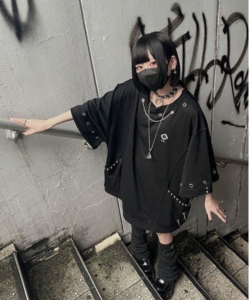 ililil tシャツ 「ililil/イルイルイル」「装飾控えめになりまし