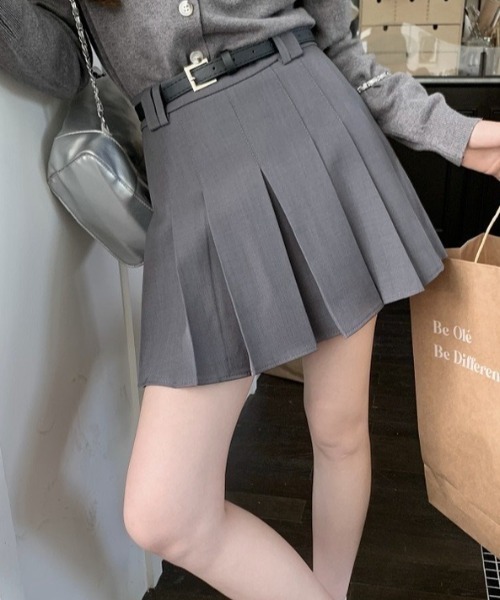 LACーVERT スカート ベルトループ付きミニ丈プリーツスカート