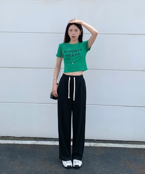 ピンタックスラブストレートパンツ crewre online shop / ピンタックスラブストレートパンツ