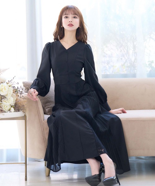 emiria EMIRIAWIZ❣️フリル袖 ワンピース　新品未使用 emiriawiz（エミリアウィズ）の「ヘムフリルフラワーワンピース