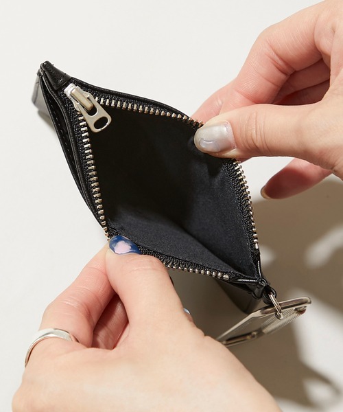 beautiful people（ビューティフルピープル） カードケース FREE