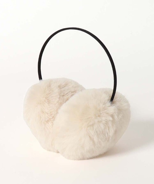 ❤️ 未使用　TRICOT CHIC ホワイトファー耳あて付き　タグ付き　58 ❤️ 未使用 TRICOT CHIC ホワイトファー耳あて付き タグ付き 58