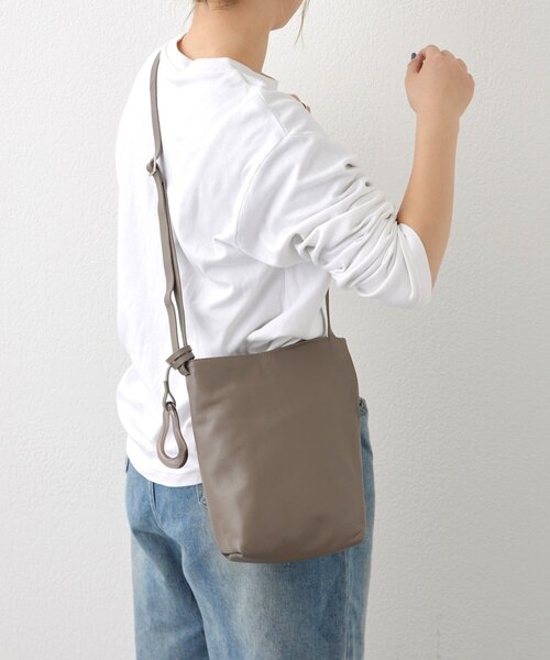 ear PAPILLONNER（イア パピヨネ） ショルダーバッグ FREE モカ