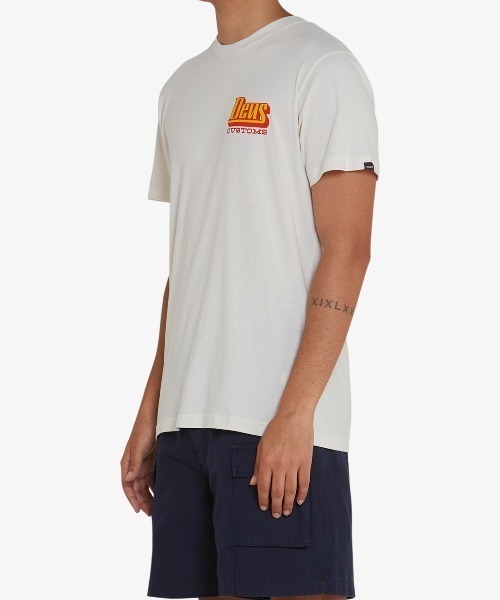 「DEUS EX MACHINA」 半袖Tシャツ LARGE オフホワイト メンズ_画像2