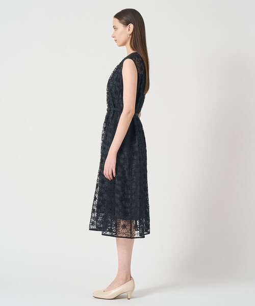 【ANAYI 】刺繍入りワンピース サイズ38 ANAYI（アナイ） ワンピース フラワー刺繍Aラインワンピース