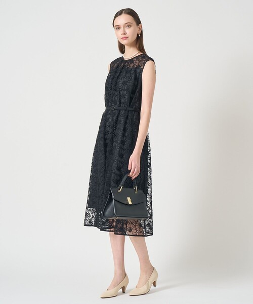 ANAYI（アナイ） ワンピース フラワー刺繍Aラインワンピース