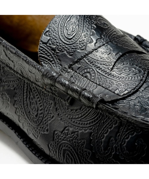 The Kenford Fineshoes ローファー EMBOSSED LOAFERS BLACK PAISLEY