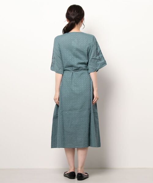 Samansa Mos2 ワンピース ドビー胸元刺繍ワンピース レディース