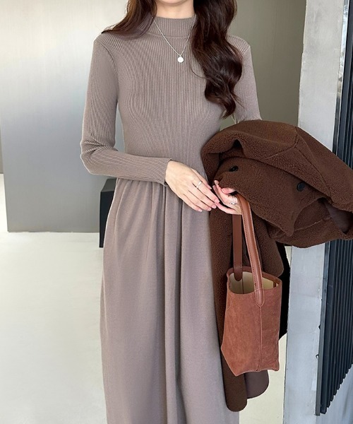 COCOMOMO ワンピース ウエスト切り替えハイネックニットワンピース