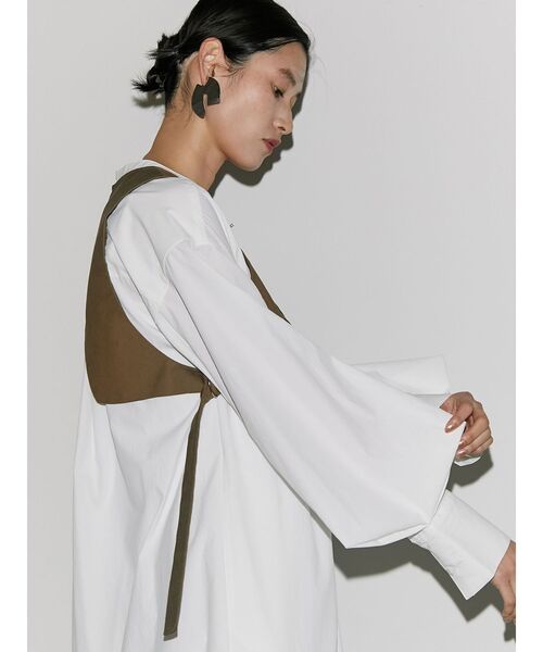 USウサピョン⭐︎　クロスデザイン ピアス ピアス スター ブロッサム(ホワイトゴールド×ダイヤモンド) 単品