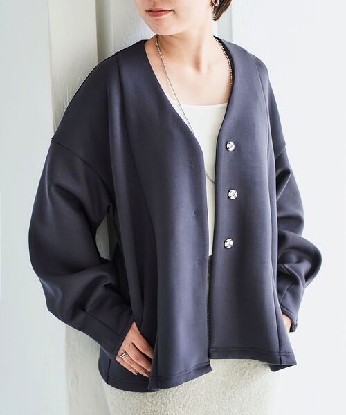 【新品未使用】 le. coeur blanc 麻ノーカラージャケット le.coeur blanc イージーケア麻ノーカラージャケット（ネイビー