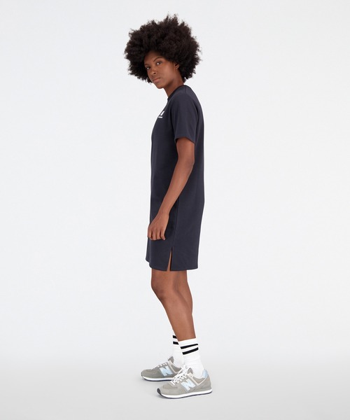 専用ですNEW BALANCE 半袖ワンピース ブラック/ホワイト New Balance 「New Balance」 半袖ワンピース LARGE ブラック