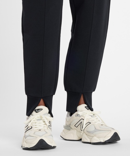 月末までお値下げnew balance レディースパンツ グレー New Balance NB GREY WIDE PANTS キャッスルロック（ニューバランス NB