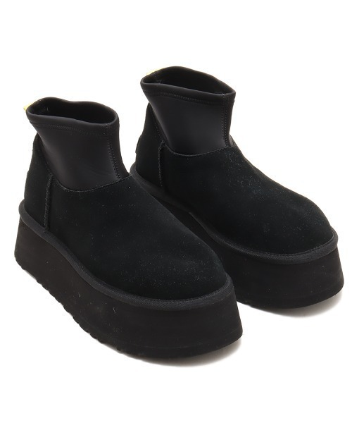 極美品 UGG アグ サイドゴアブーツ ボリュームソール ブラック 極美品 UGG アグ サイドゴアブーツ ボリュームソール ブラック