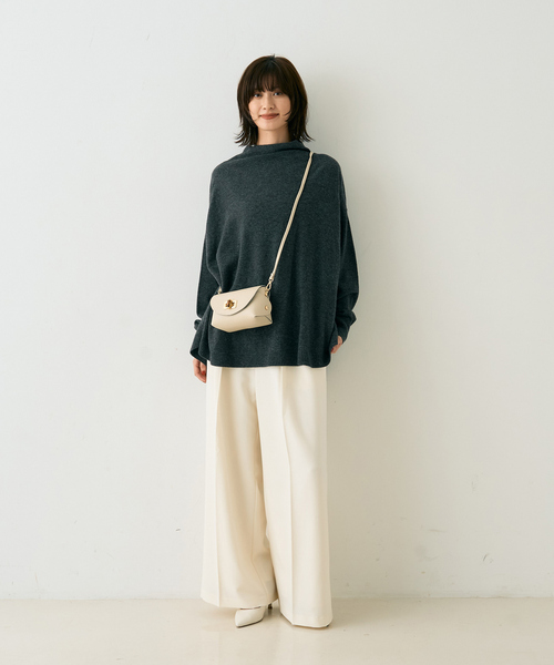 AULENTTI（オウレンティ） ショルダーバッグ バッグ 「AULENTTI