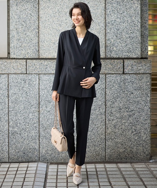 GeeRA（ジーラ） セットアップ 「2点セット」パールボタンペプラム