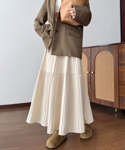 Amulet（アミュレット） スカート 動くたびにやわらかく揺れる